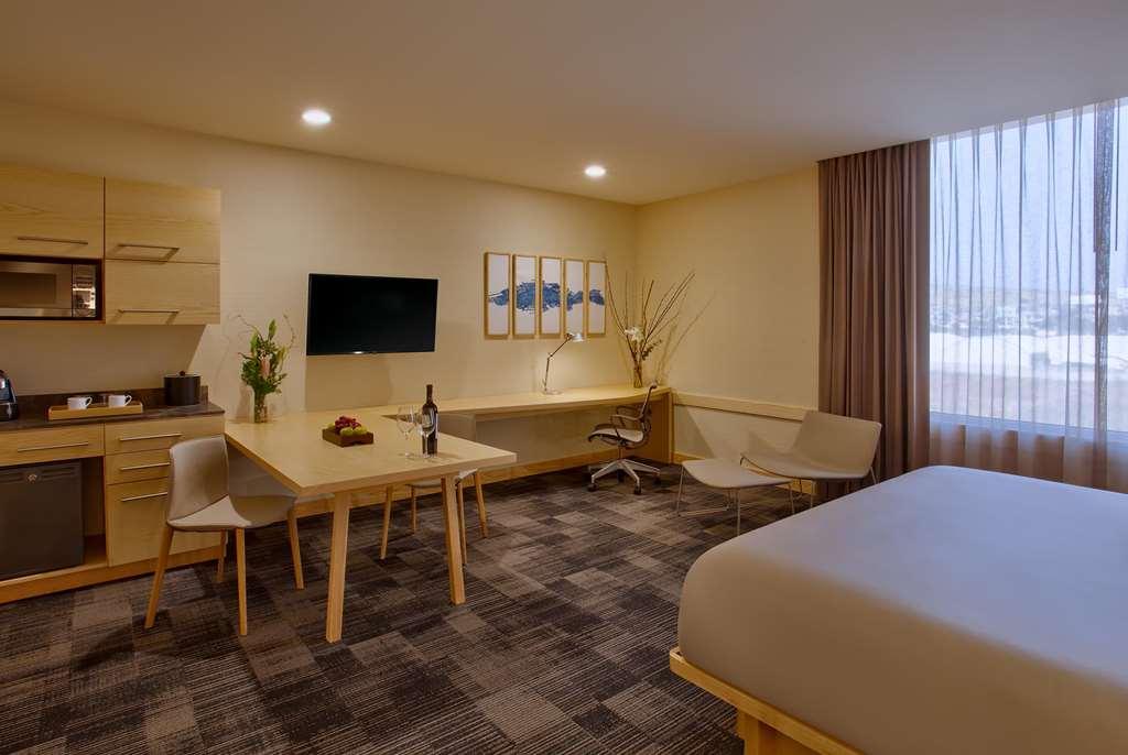 Hotel Galeria Plaza Irapuato Zimmer foto