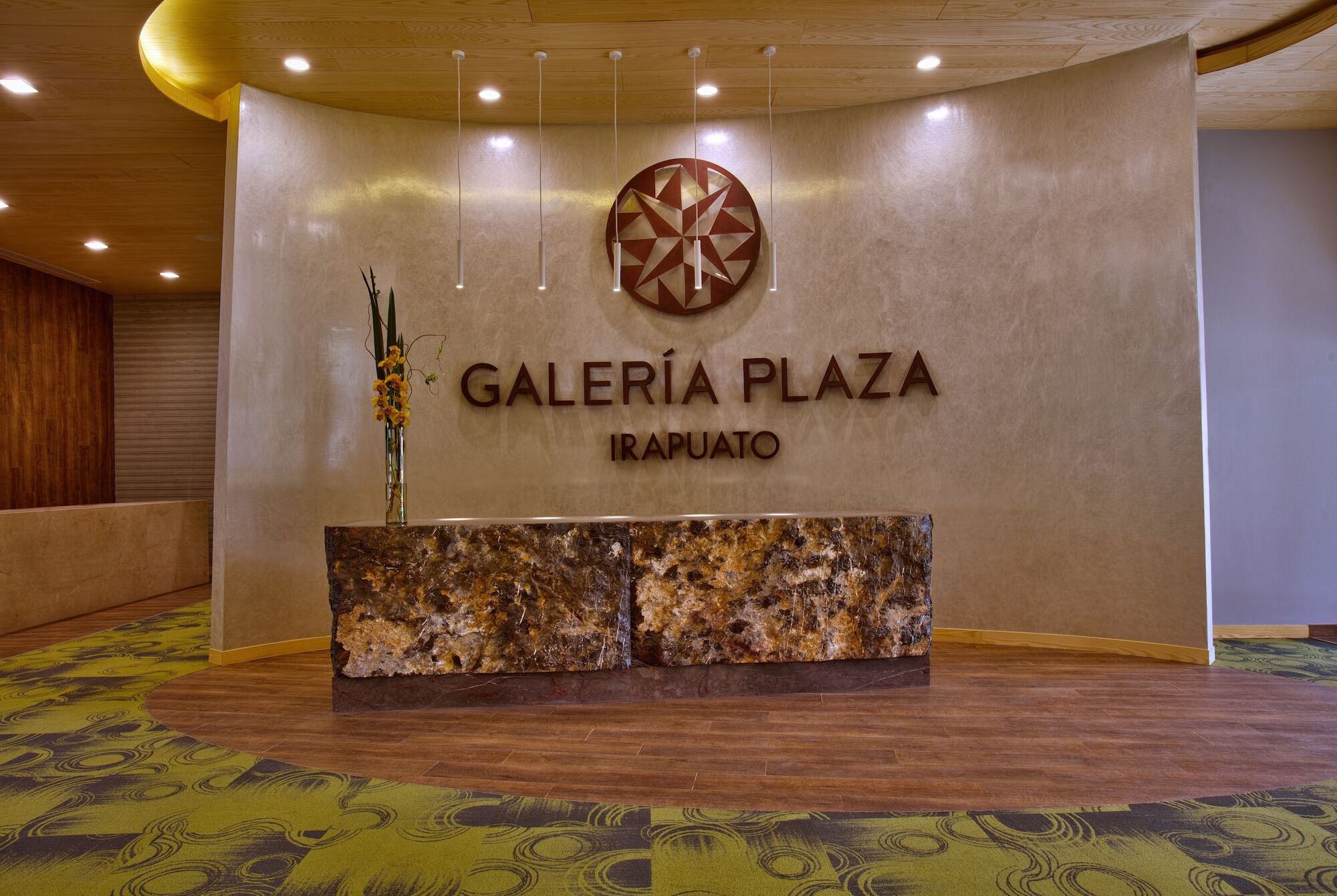 Hotel Galeria Plaza Irapuato Exterior foto