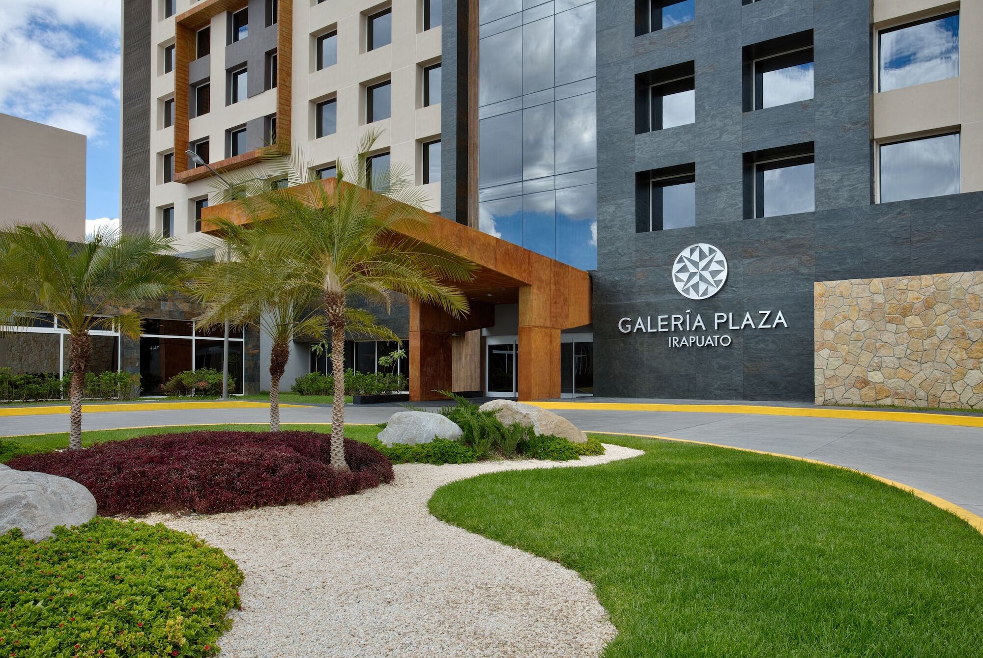 Hotel Galeria Plaza Irapuato Exterior foto